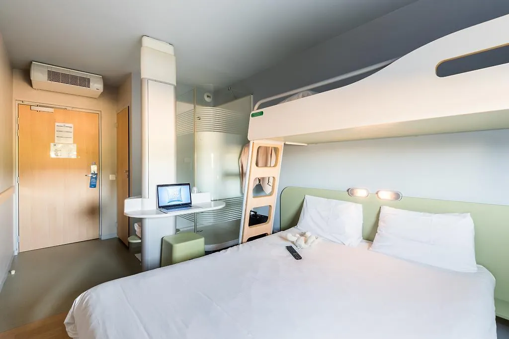 Hotel Ibis Budget Amberieu En Bugey/Chateau Gaillard A42